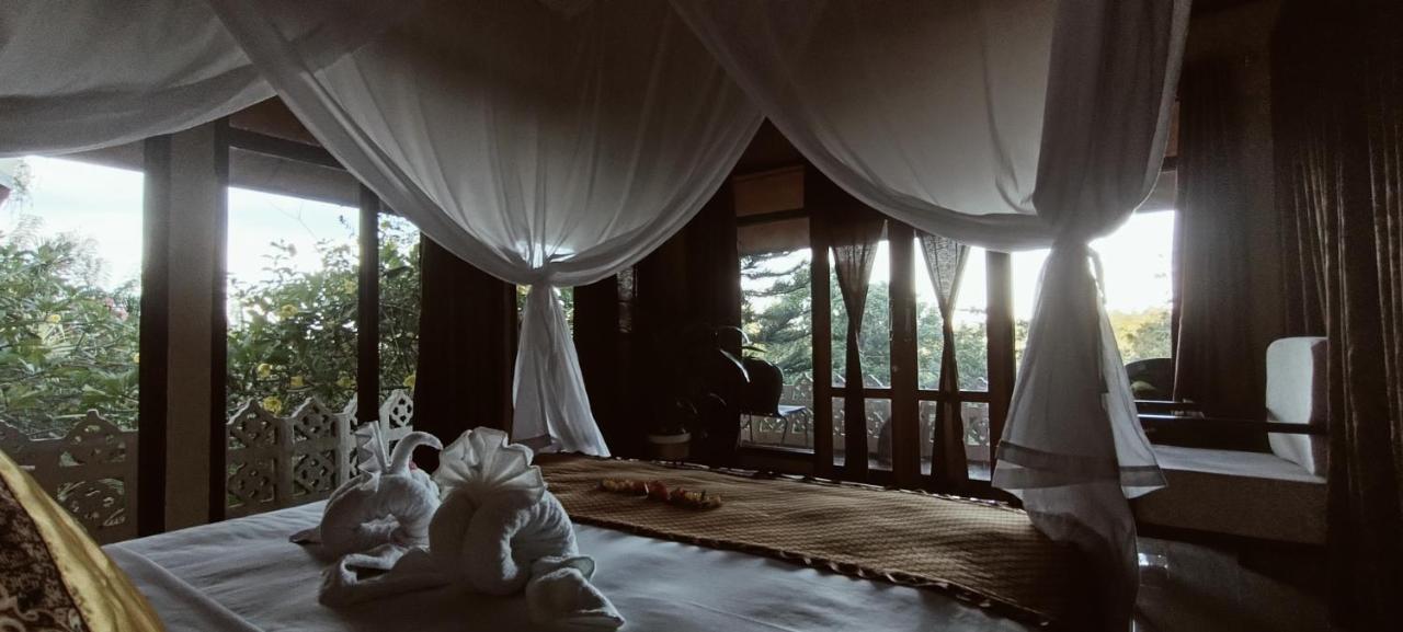 Tangkoko Sanctuary Villa Bitung Luaran gambar